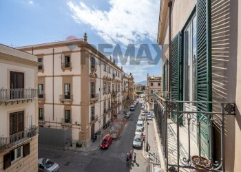 Edificio all\'aperto - Semi-detached house Via Alloro
 
3, Palermo - photo 11