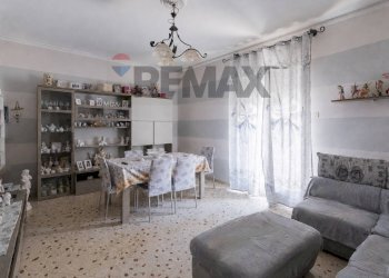 Sala da pranzo - Quadrilocale Via Kaggera
 
22, Palermo - foto 2