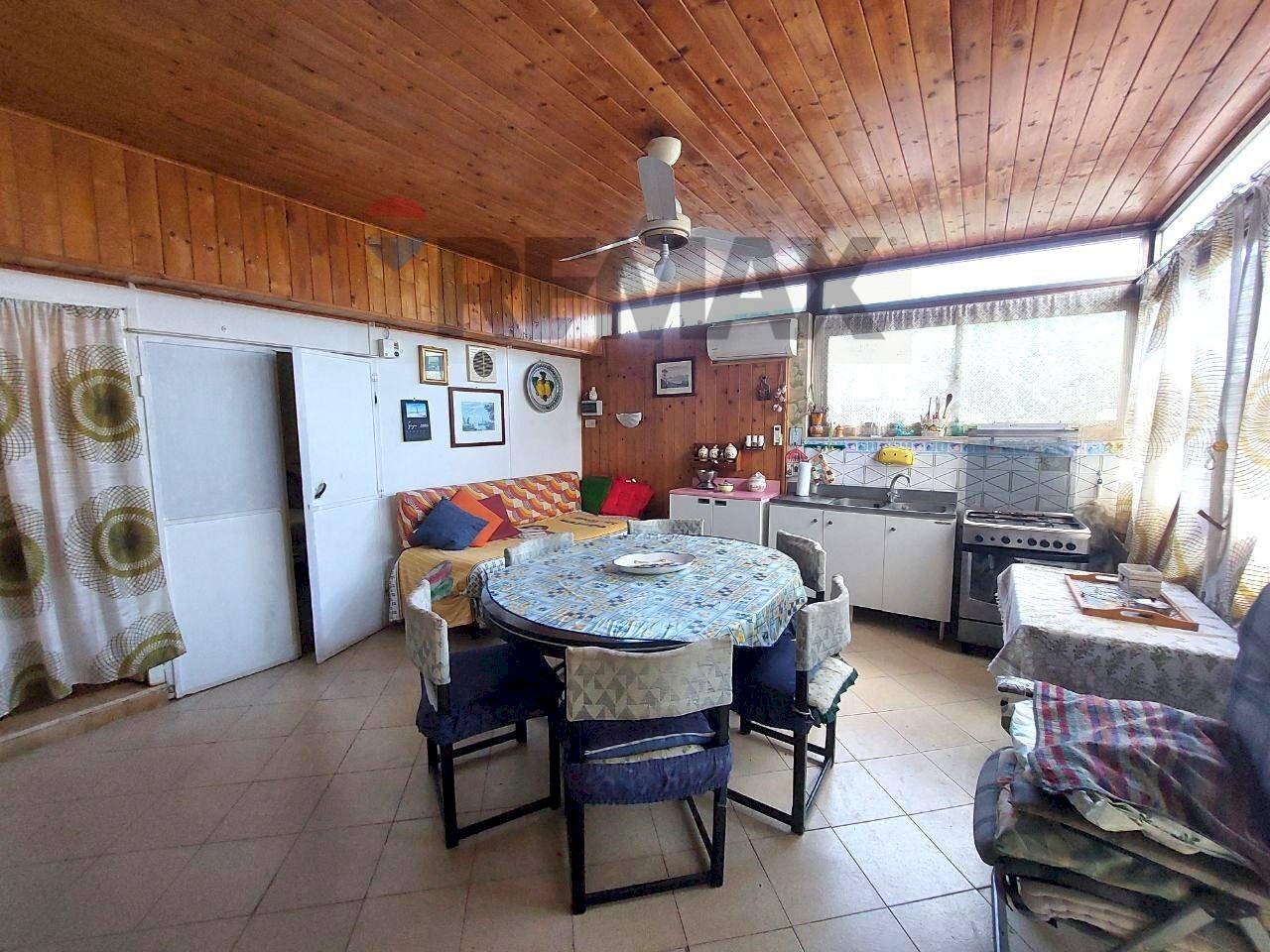 Sala da pranzo - Villa Via Alloro
13, Carini - foto 3