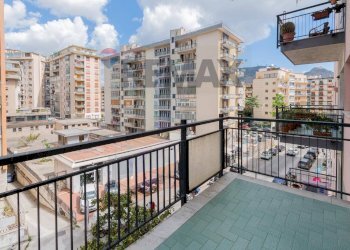 Balcone - Appartamento viale delle Magnolie
 
58, Palermo - foto 4
