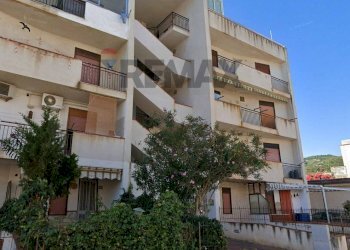 Edificio all\'aperto - Trilocale via valdemone
 
25, Pollina - foto 5