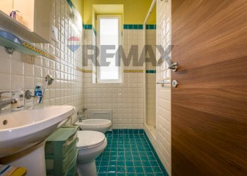 Bagno - Semi-detached house Viale Giunone
 
1, Palermo - photo 7
