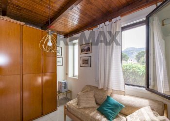 Camera / camera da letto - Semi-detached house Viale Giunone
 
1, Palermo - photo 10