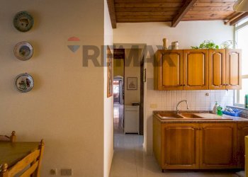 Cucina - Semi-detached house Viale Giunone
 
1, Palermo - photo 11