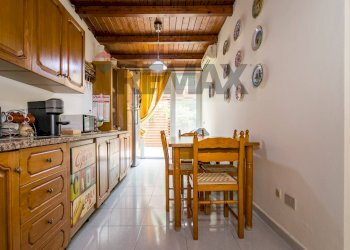 Cucina - Semi-detached house Viale Giunone
 
1, Palermo - photo 26