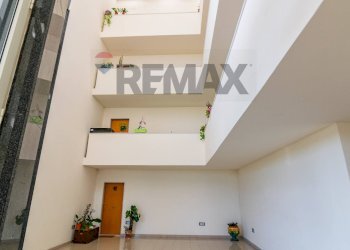 Terrazza - Four-room apartment Via Carlo Sada
 
13, Giarre - photo 31