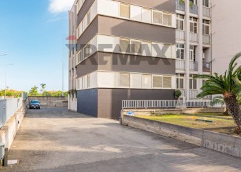 Edificio all\'aperto - Four-room apartment Via Carlo Sada
 
13, Giarre - photo 38