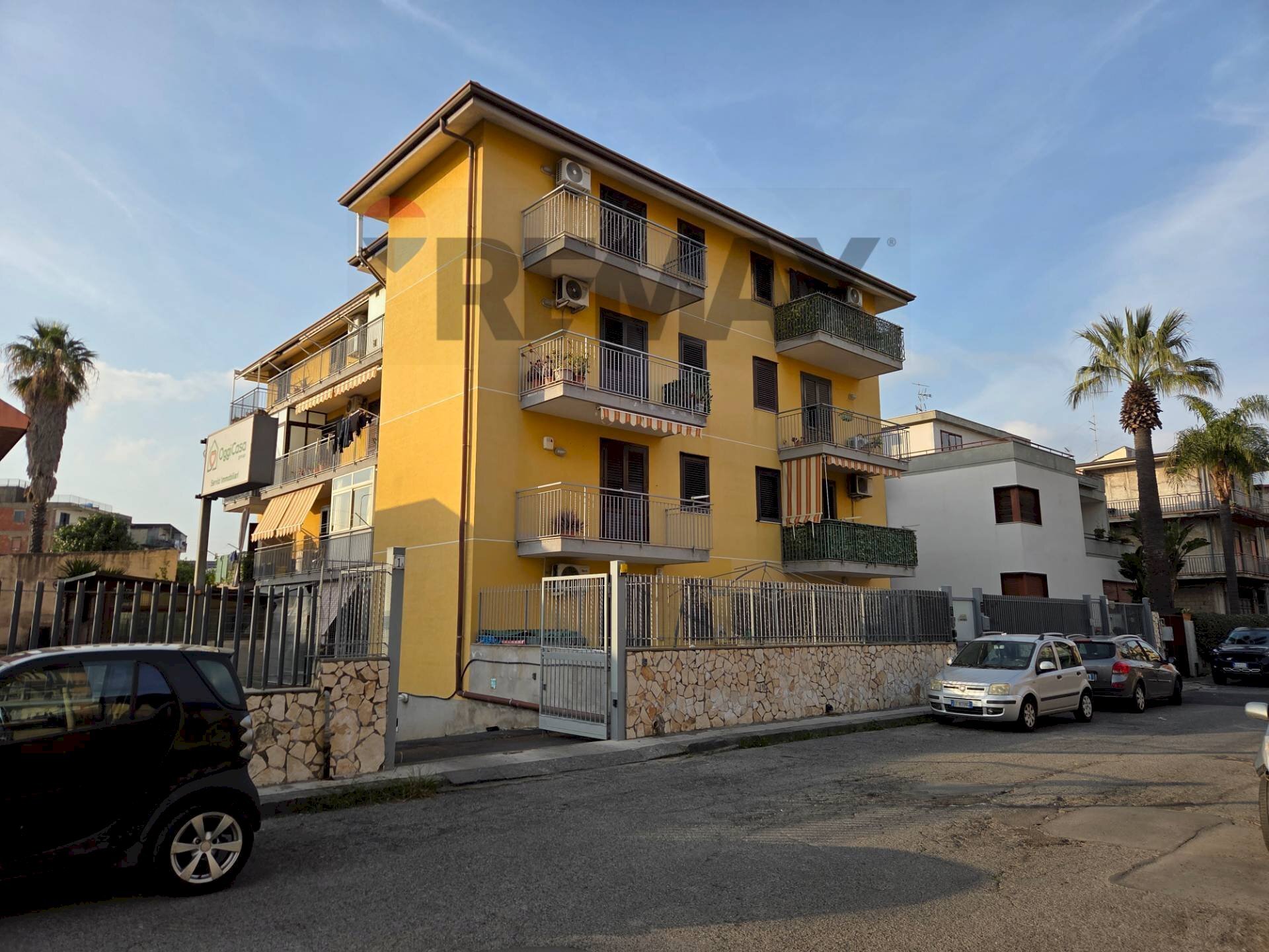 Edificio all\'aperto - Cellar / Attic Via Francesco Monaco
 
1, Misterbianco - photo 1