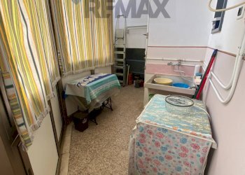 Lavanderia - Quadrilocale Via Esperanto
 
12, Aci Catena - foto 6
