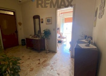 Hall / corridoio - Quadrilocale Via Esperanto
 
12, Aci Catena - foto 13