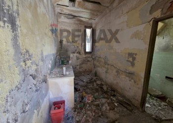 Stanza vuota - Casa indipendente Via Vittorio Veneto
 
234, Misterbianco - foto 7