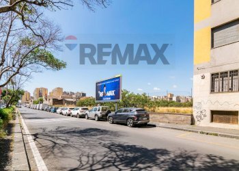 Edificio all\'aperto - Four-room apartment Via Sabato Martelli Castaldi
 
129, Catania - photo 19