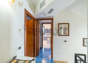 Hall / corridoio - Villa Via XXI Aprile, Aci Castello - photo 33