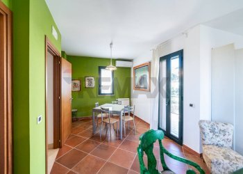 Sala da pranzo - Villa Via XXI Aprile, Aci Castello - photo 53