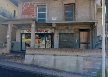 Edificio all\'aperto - Appartamento Via Trieste
 
20, Castel di Iudica - foto 1