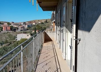 Balcone - Appartamento Via Trieste
 
20, Castel di Iudica - foto 13