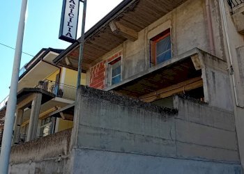 Edificio all\'aperto - Appartamento Via Trieste
 
20, Castel di Iudica - foto 26