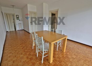 Sala da pranzo - Trilocale via Matteotti
 
25, Arese - foto 3