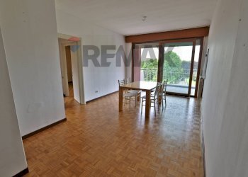 Sala da pranzo - Trilocale via Matteotti
 
25, Arese - foto 5
