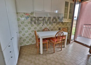 Sala da pranzo - Trilocale via Matteotti
 
25, Arese - foto 10