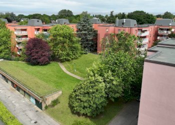 Edificio all\'aperto - Trilocale via Matteotti
 
25, Arese - foto 24