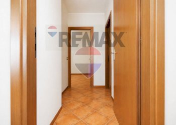 Hall / corridoio - Trilocale via Gemona
 
4, Cernusco sul Naviglio - foto 8