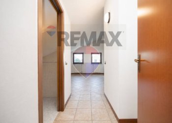Hall / corridoio - Trilocale via Gemona
 
4, Cernusco sul Naviglio - foto 16