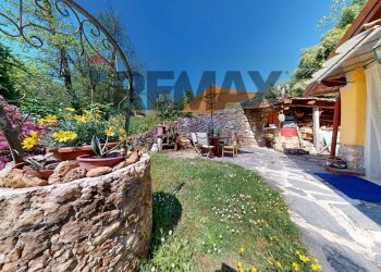 Giardino - Villa Via Versona
 
267, Camaiore - foto 7