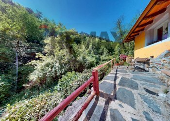 Balcone - Villa Via Versona
 
267, Camaiore - foto 12