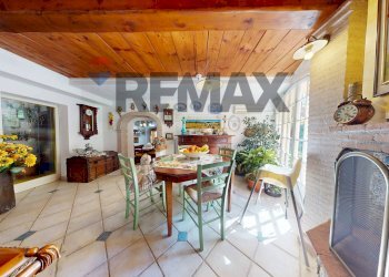 Sala da pranzo - Villa Via Versona
 
267, Camaiore - foto 48