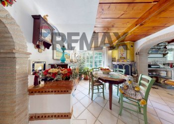 Sala da pranzo - Villa Via Versona
 
267, Camaiore - foto 49