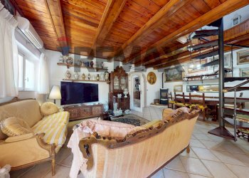 Soggiorno - Villa Via Versona
 
267, Camaiore - foto 60