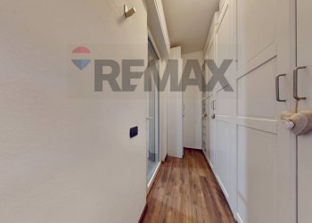 Hall / corridoio - Three-room apartment Viareggio - photo 15