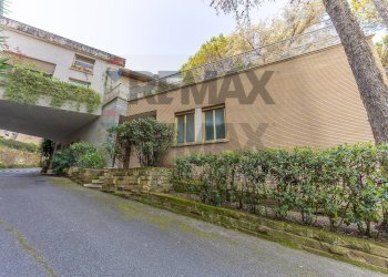 Casa all\'aperto - Villa Via Cassia
1172, Roma - foto 9
