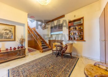 Scale - Villa Via Cassia
1172, Roma - foto 13