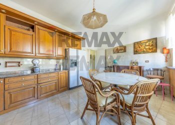 Sala da pranzo - Villa Via Cassia
1172, Roma - foto 70