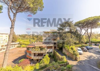 Edificio all\'aperto - Villa Via Cassia
1172, Roma - foto 124