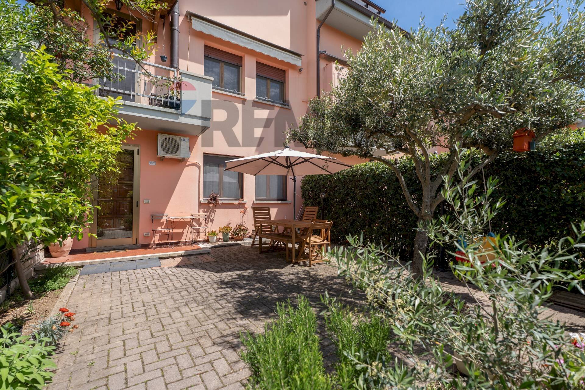 Casa all\'aperto - Three-room apartment Via di Villa Giulia
 
39, Fano - photo 1