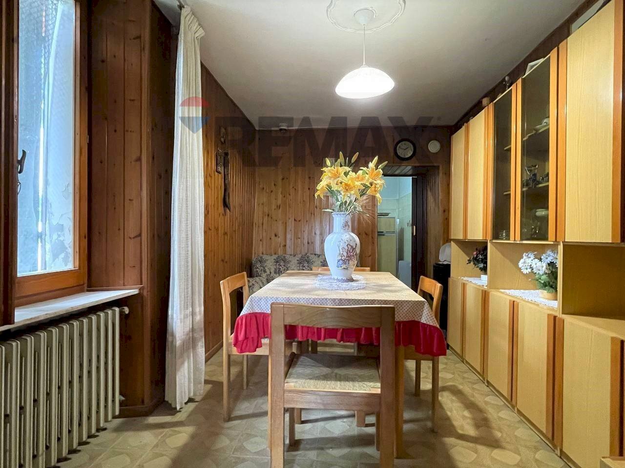 Sala da pranzo - Casa semi indipendente Via Sobborgo
14, Poggio San Marcello - foto 2