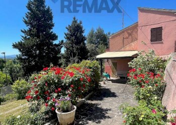 Casa all\'aperto - Casa semi indipendente Via Sobborgo
 
14, Poggio San Marcello - foto 1