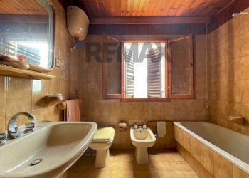 Bagno - Casa semi indipendente Via Sobborgo
 
14, Poggio San Marcello - foto 16