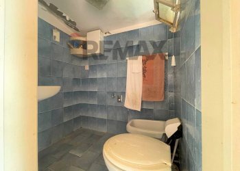 Bagno - Casa semi indipendente Via Sobborgo
 
14, Poggio San Marcello - foto 20