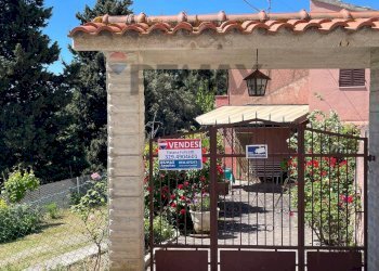 Casa all\'aperto - Casa semi indipendente Via Sobborgo
 
14, Poggio San Marcello - foto 28