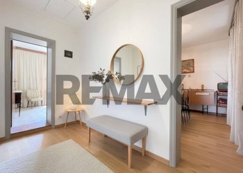 Hall / corridoio - Semi-detached house Via Sobborgo
 
14, Poggio San Marcello - photo 11