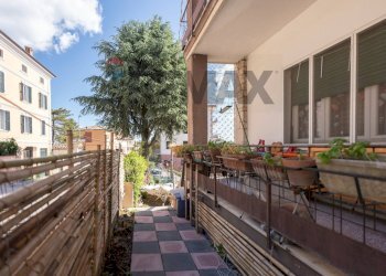 Balcone - Casa indipendente Via Bovio
 
74, Cupramontana - foto 12