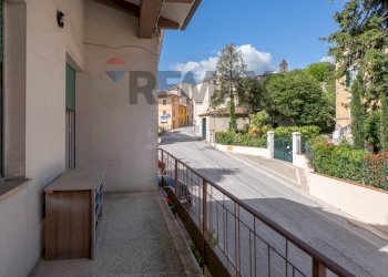 Balcone - Casa indipendente Via Bovio
 
74, Cupramontana - foto 18