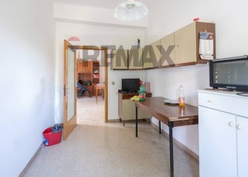 Cucina - Casa indipendente Via Bovio
 
74, Cupramontana - foto 21