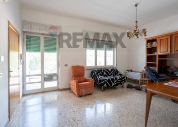 Soggiorno - Casa indipendente Via Bovio
 
74, Cupramontana - foto 23