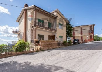 Casa all\'aperto - Casa indipendente Via Bovio
 
74, Cupramontana - foto 28