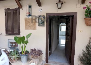 Hall / corridoio - Bilocale via dei magazzini
 
15, Genzano di Roma - foto 29